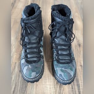 NWOT. Earth Booties. Camo boots. Women's moto / combat boot. Size 10 boots.